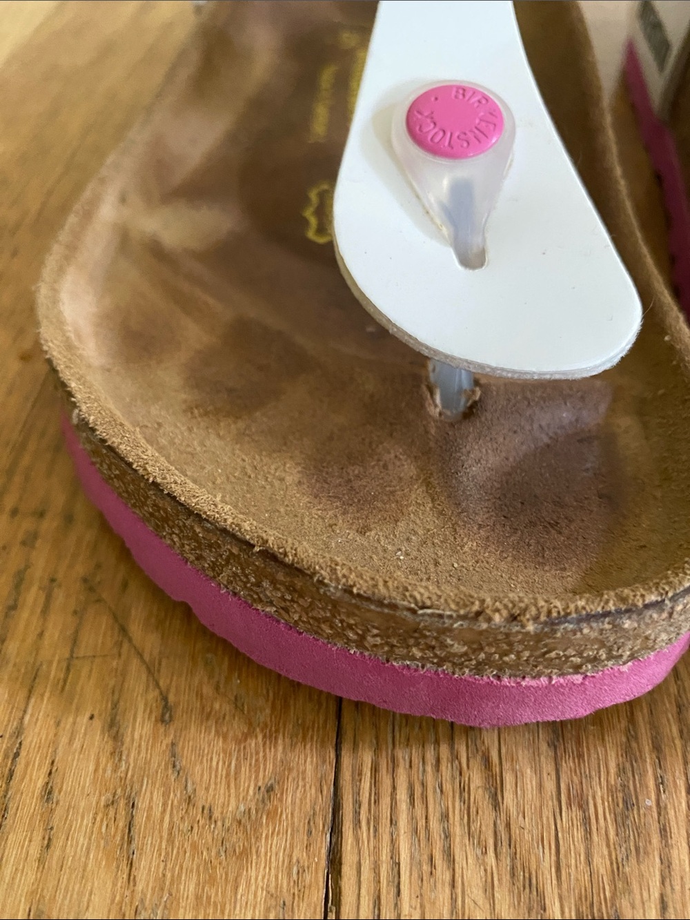 Birkenstock Gizeh 35, White Thong Sandals with Pink Accents - Picture 4 of 15